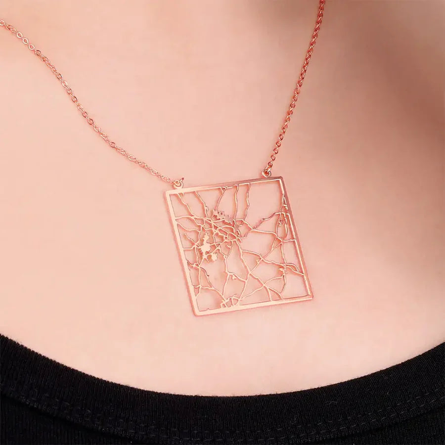 Personlig halskæde med kort