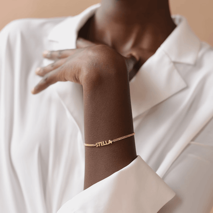 Personligt armbånd med navn