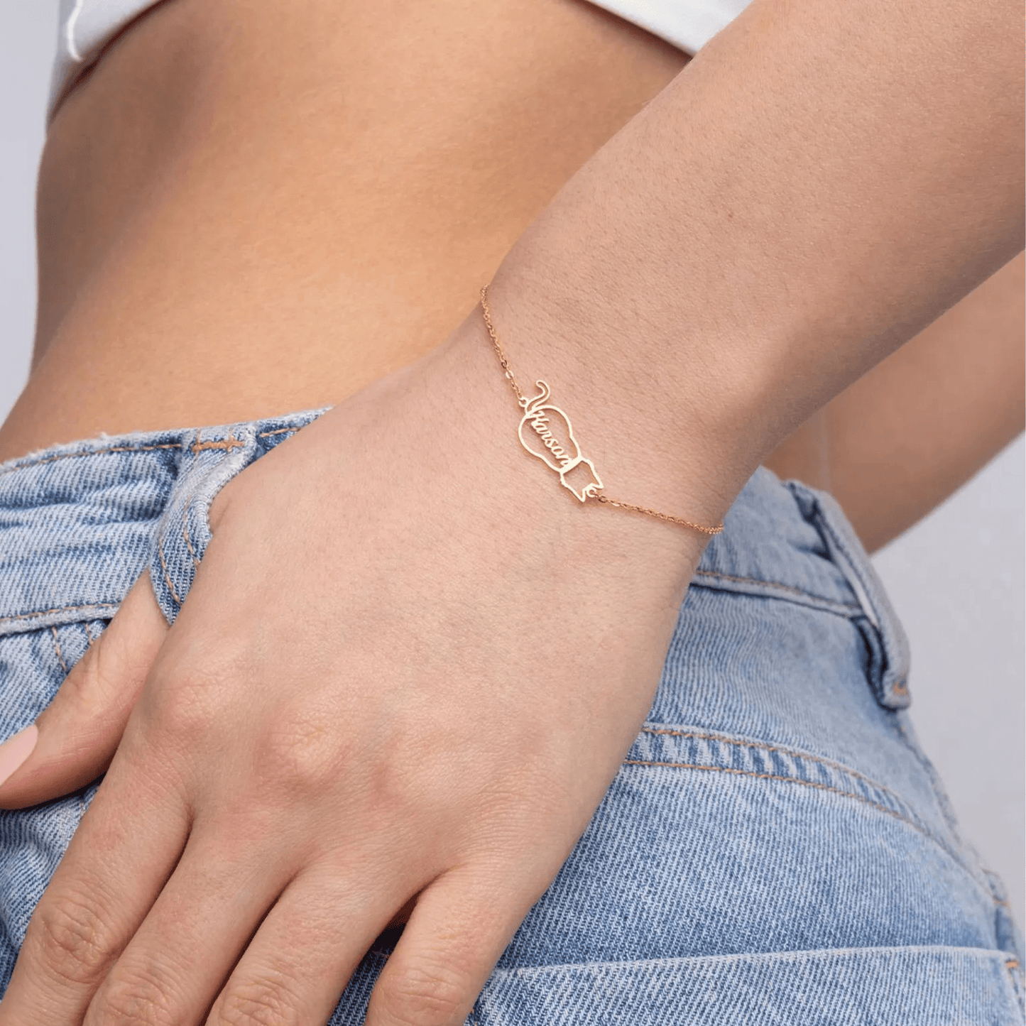 Personligt armbånd med kattens navn