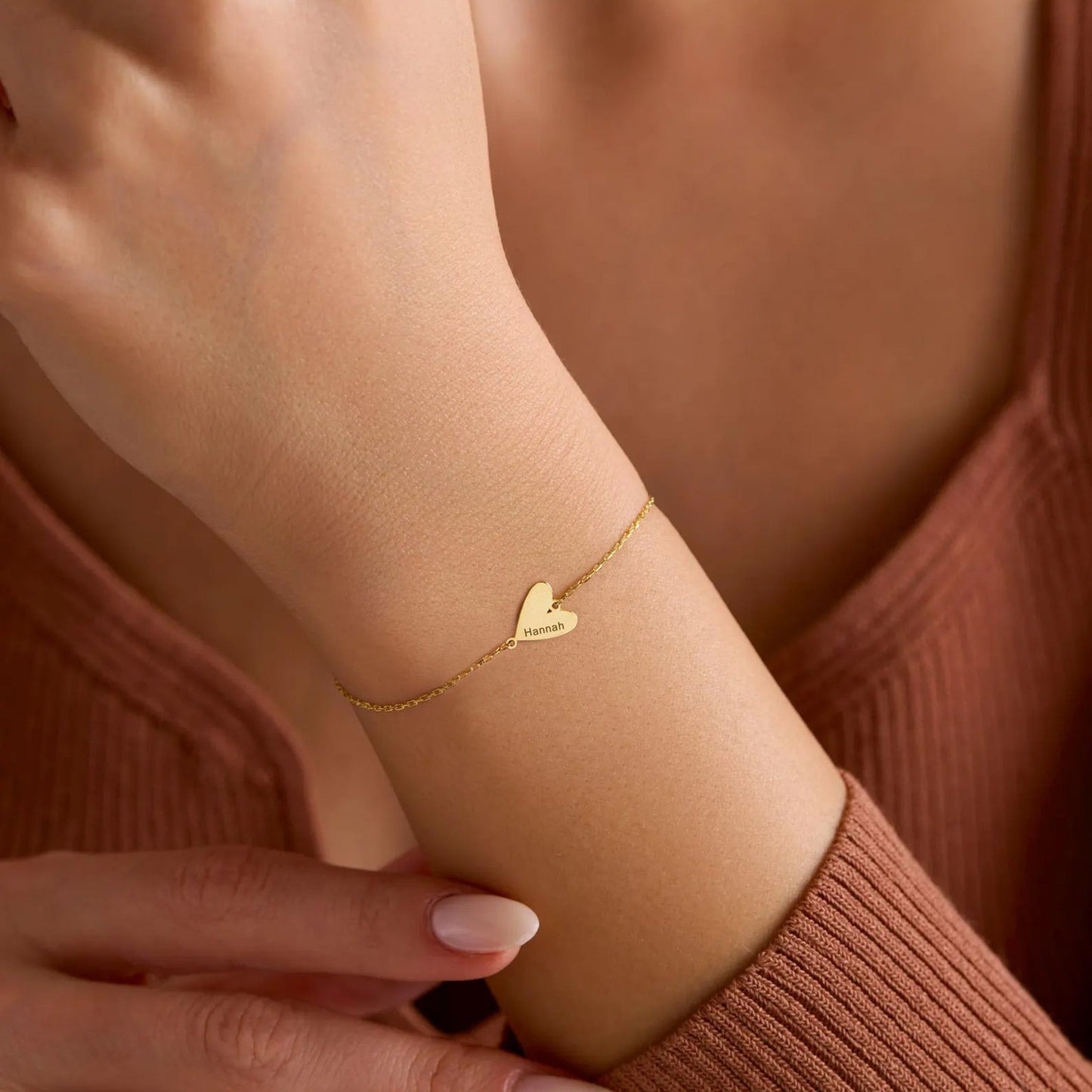 Personligt armbånd med indgraveret hjerte