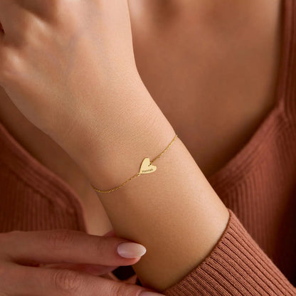 Personligt armbånd med indgraveret hjerte