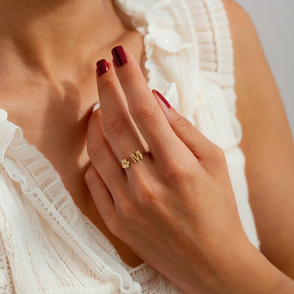 Personlig ring med kæledyrs initial