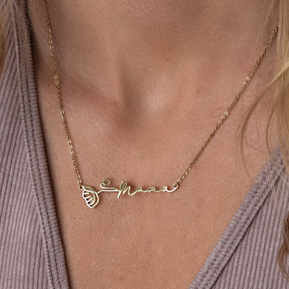 Personlig halskæde med fødselsblomst og navn